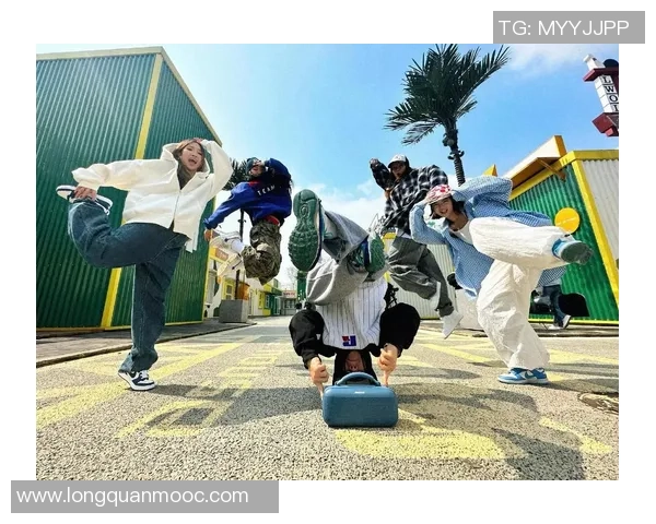 街舞战术解析深圳街舞队如何运用边路渗透提升整体战斗力